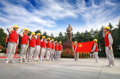 堅(jiān)持旗幟領(lǐng)航提質(zhì)登高<br>壓實(shí)全面從嚴(yán)治黨責(zé)任